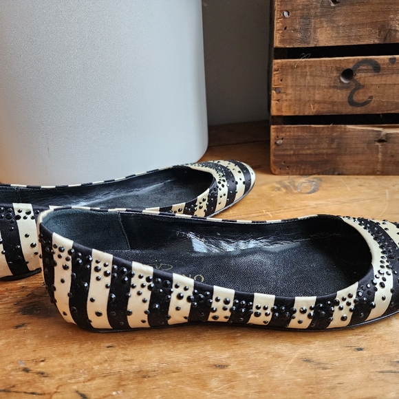 Valentino Garavani one of a kind flats - Picture 4 of 6